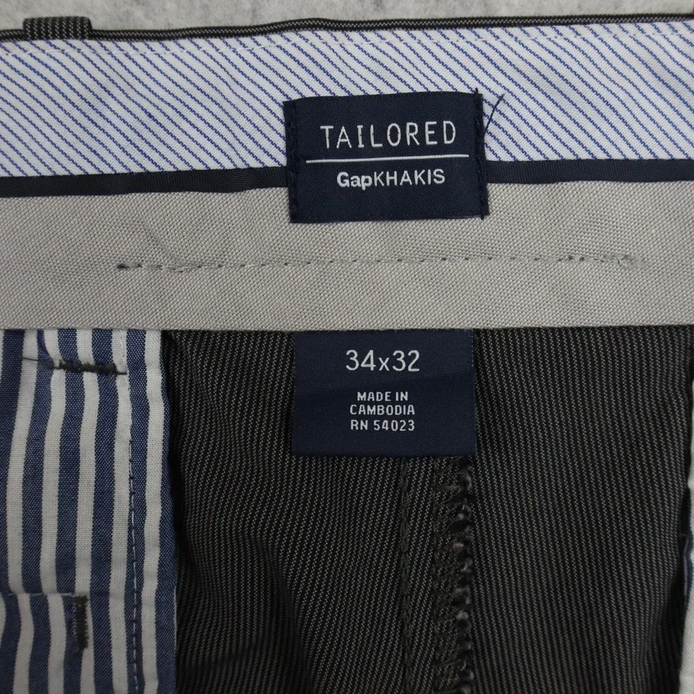 Gap Pants Mens 34x32 Tailored Khakis Straight Fit Cotton Flat Front Gray Striped